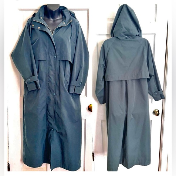 LL Bean trenchcoat, long extra large. NWOT chest 25 - Picture 1 of 12